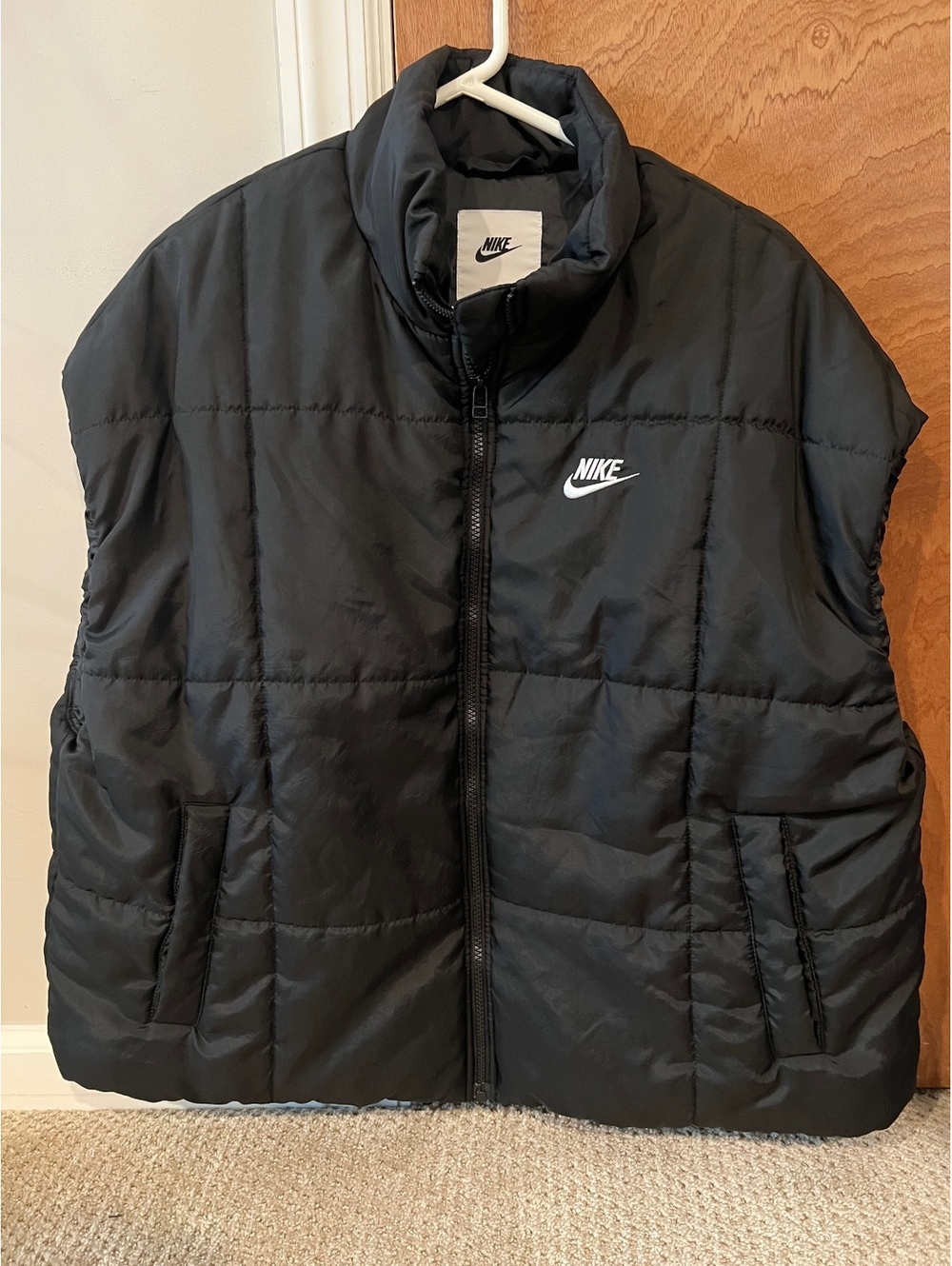 Nike Oversized Puffer Vest
